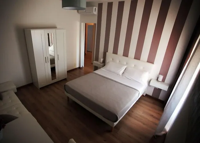 La Libra ゲストハウス カリアリ