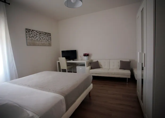 ゲストハウス La Libra