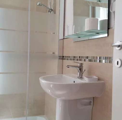 La Libra ゲストハウス カリアリ