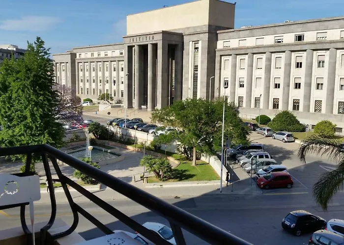 La Libra ゲストハウス カリアリ